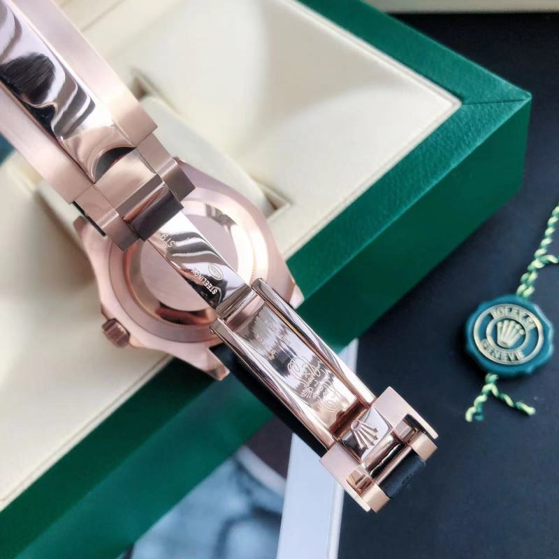 Rolex Yacht-Master 40mm Rose Gold Black Dial Replica Watch view