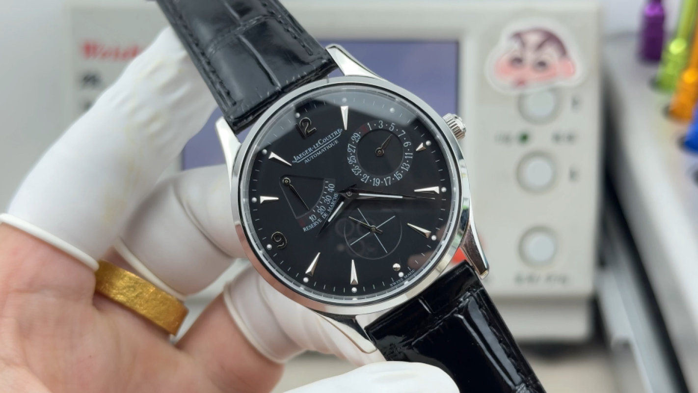Jaeger-LeCoultre Master Ultra Thin Reserve de Marche 39mm Black Dial