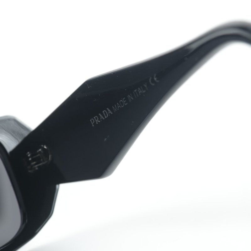 Prada 23SS Black Rectangle Sunglasses UA Replica view
