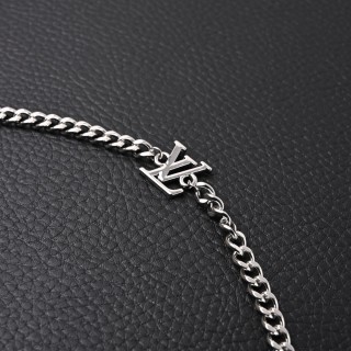 Louis Vuitton Monogram Sunrise Floral Necklace M01211 - Silver view 6