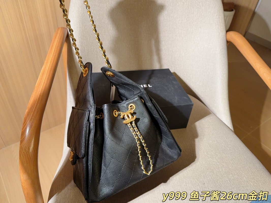 Chanel 25C Caviar Hobo Bucket Bag Black Gold Chain view