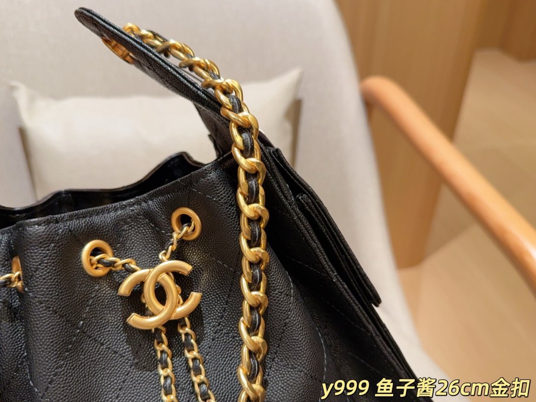 Chanel 25C Caviar Hobo Bucket Bag Black Gold Chain view