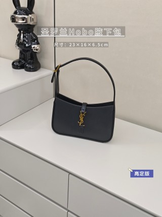 Louis Vuitton Onthego Monogram Canvas Tote Bag Beige view 9