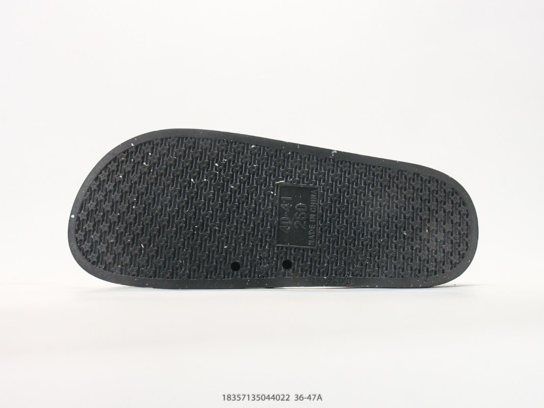 Arc'teryx Slipper Black White UA Replica view