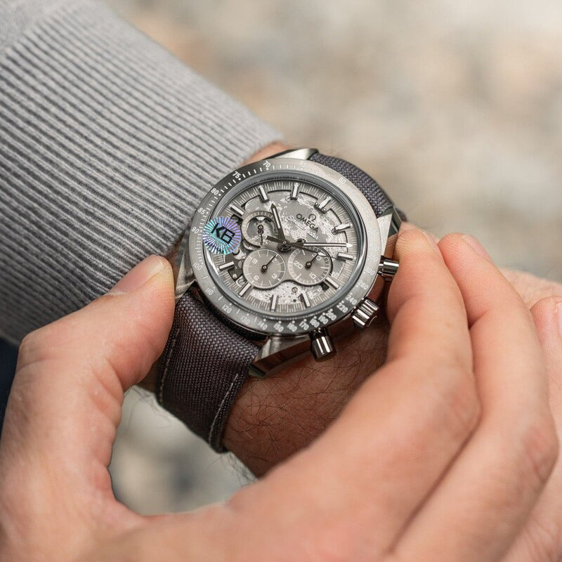 Omega Speedmaster Moonlight Grey Chronograph 44.25mm UA Replica Watch view