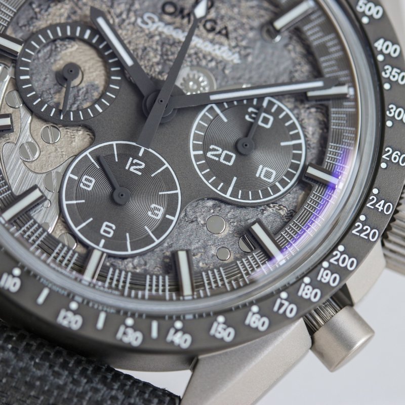 Omega Speedmaster Moonlight Grey Chronograph 44.25mm UA Replica Watch view