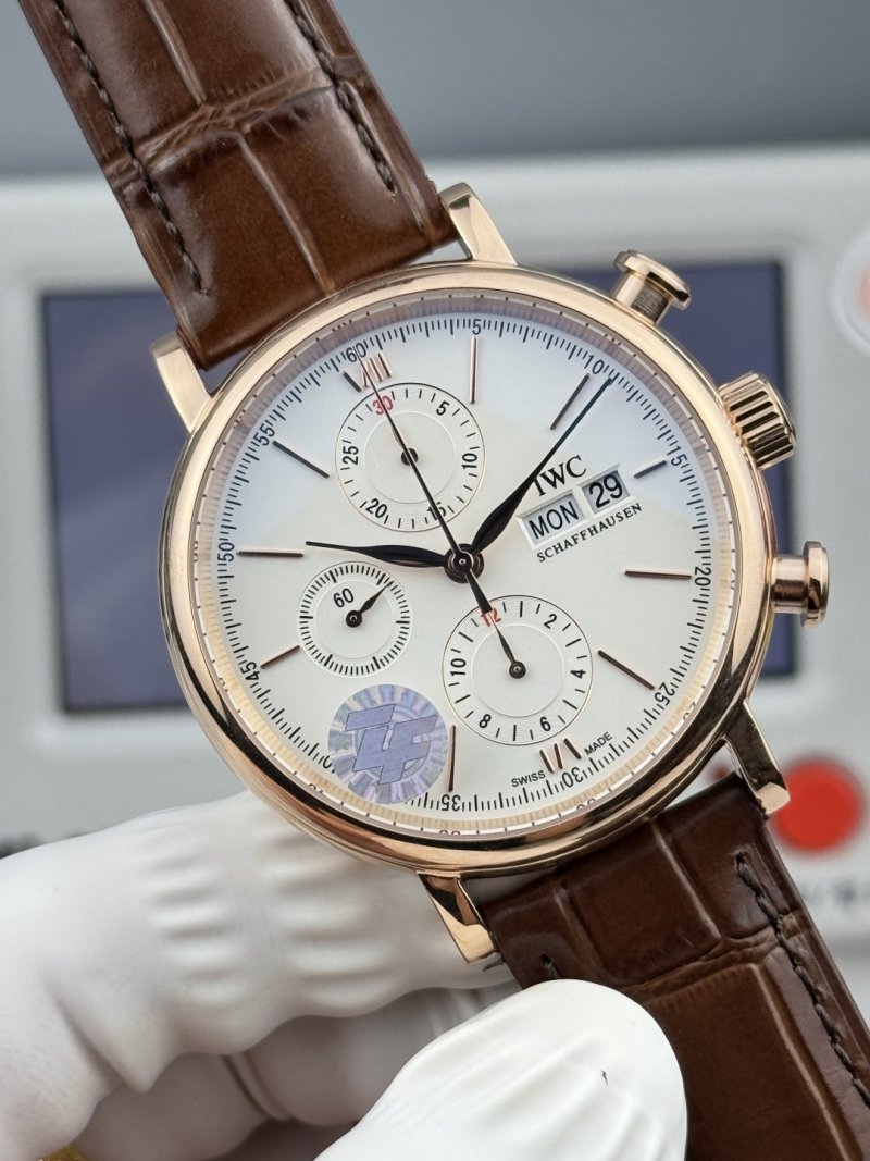 IWC Portofino Chronograph 42mm Rose Gold White Dial view