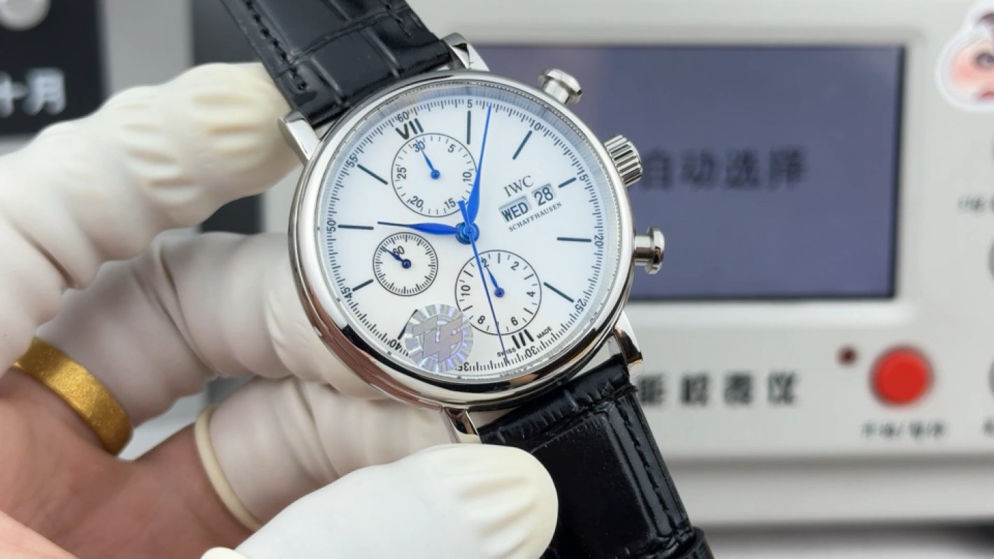 Portofino Chronograph 42mm White Dial Replica Watch