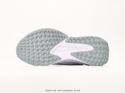 Nike Quest 6 White Black Mesh Running Shoe view 4