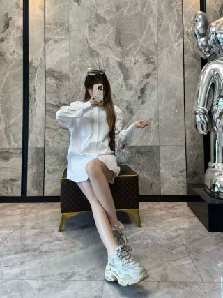 Golden Goose Super-Star Cream White Leather Sneaker view 2