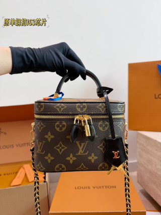 Louis Vuitton Monogram Vanity Chain Box Bag Replica - Golden Hardware view 8