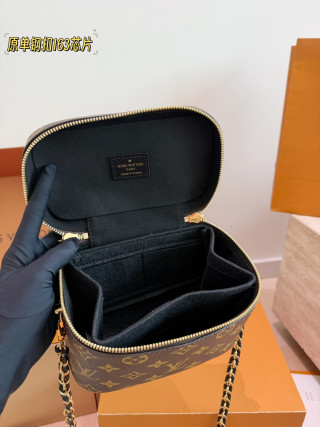 Louis Vuitton Monogram Vanity Chain Box Bag Replica - Golden Hardware view 9