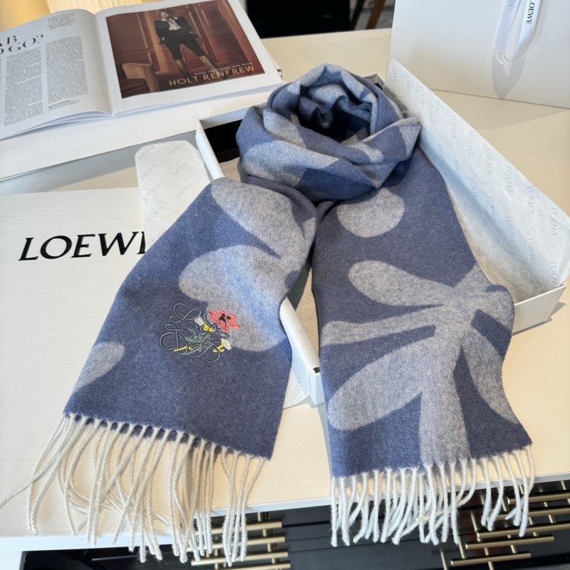 Loewe Reversible Cashmere Scarf - Soft Dual-Tone view