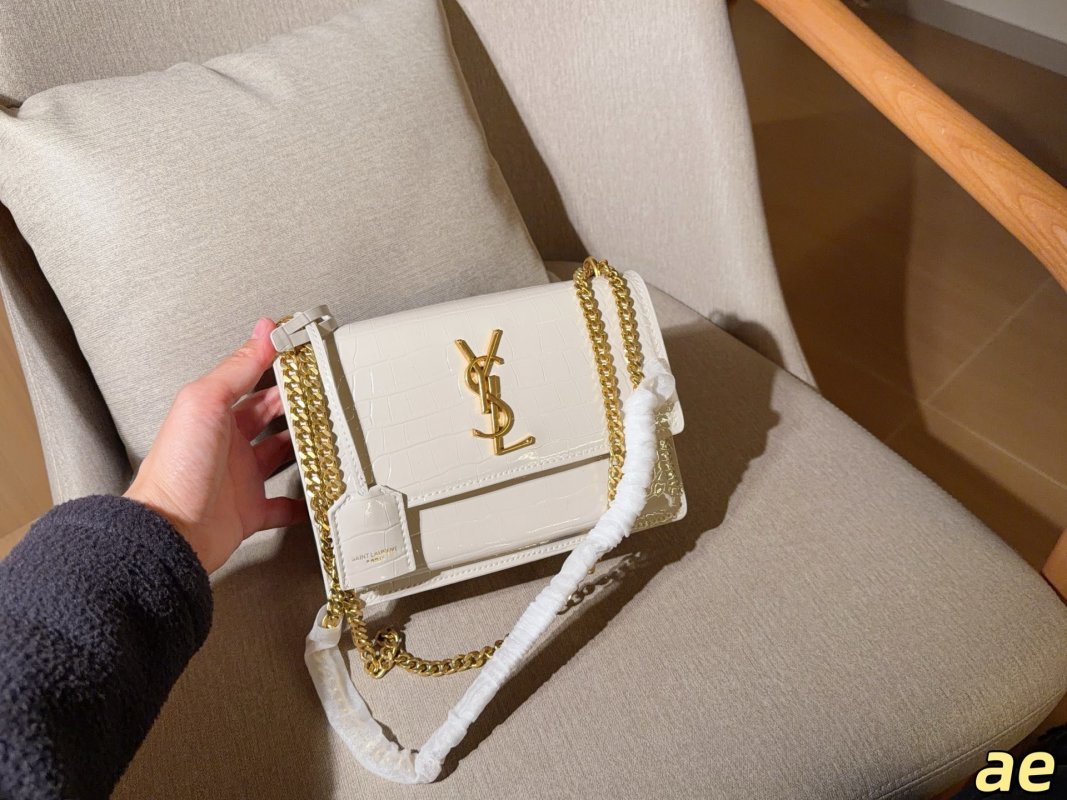 YSL Sunset Chain Bag Crocodile Texture White Gold 22cm UA Replica view