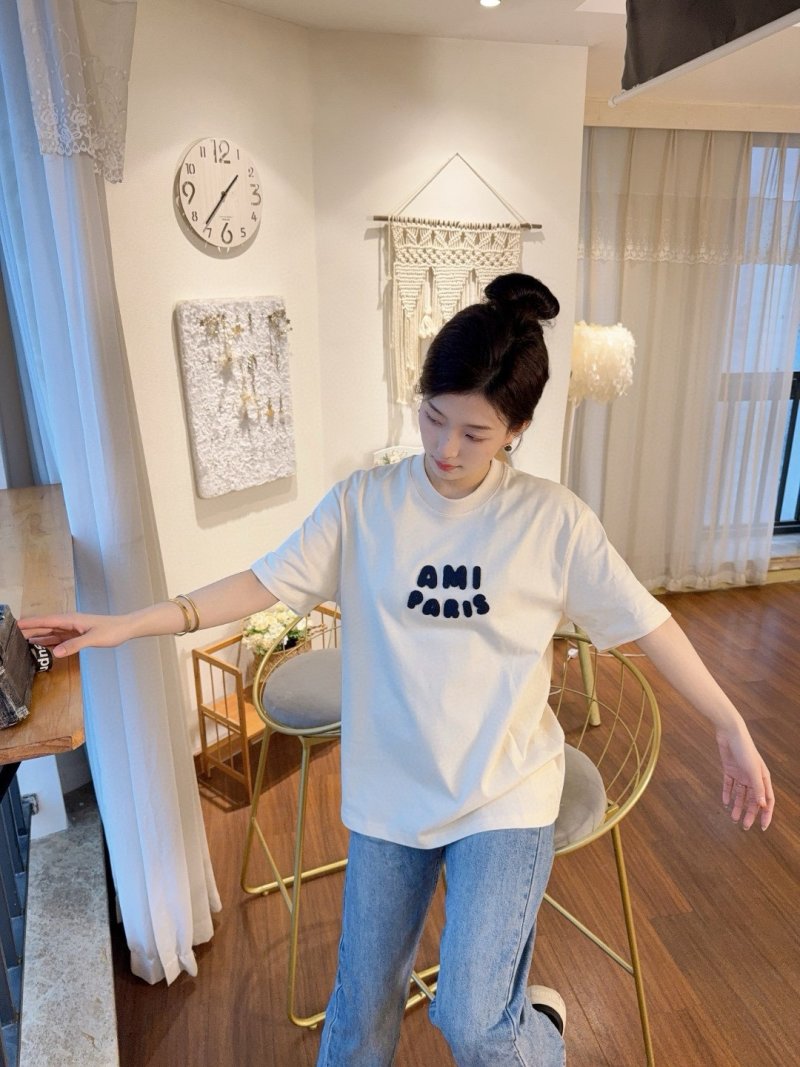 AMI Paris Logo White T-Shirt view