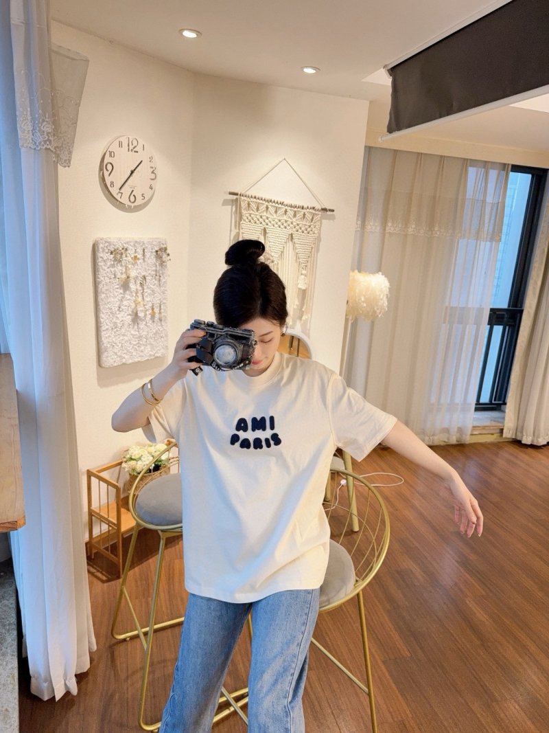 AMI Paris Logo White T-Shirt view