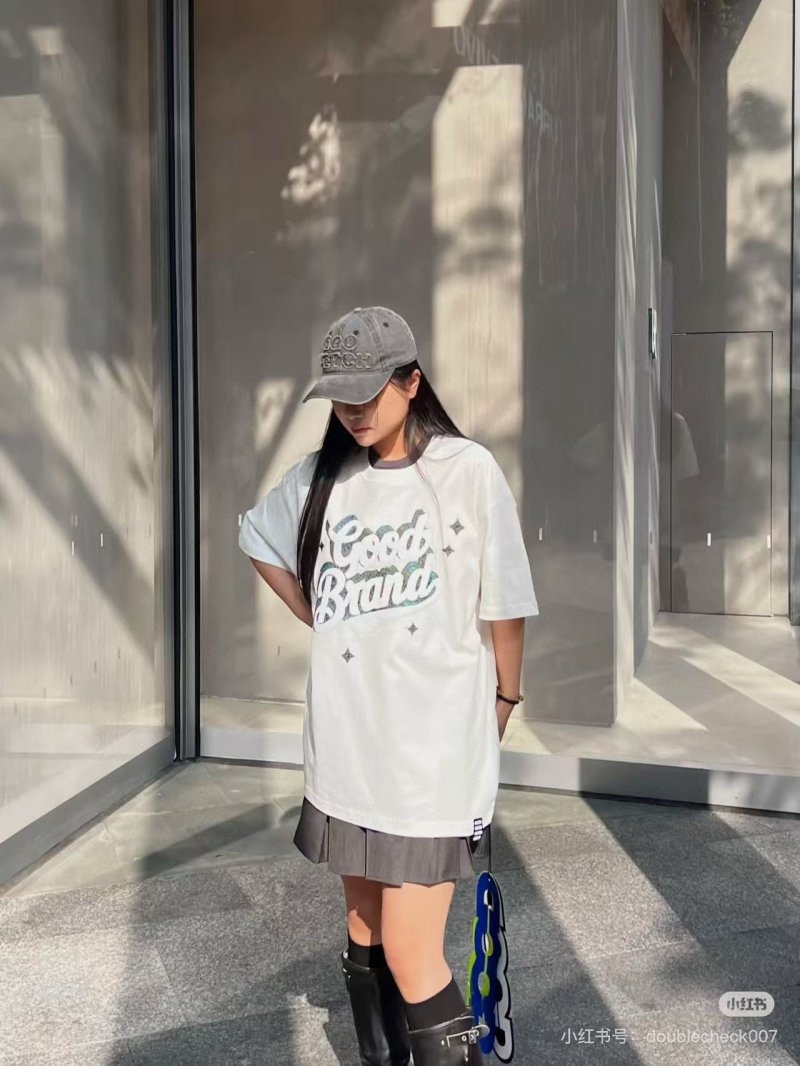 Good Brand Graphic Tee White Blue Print view