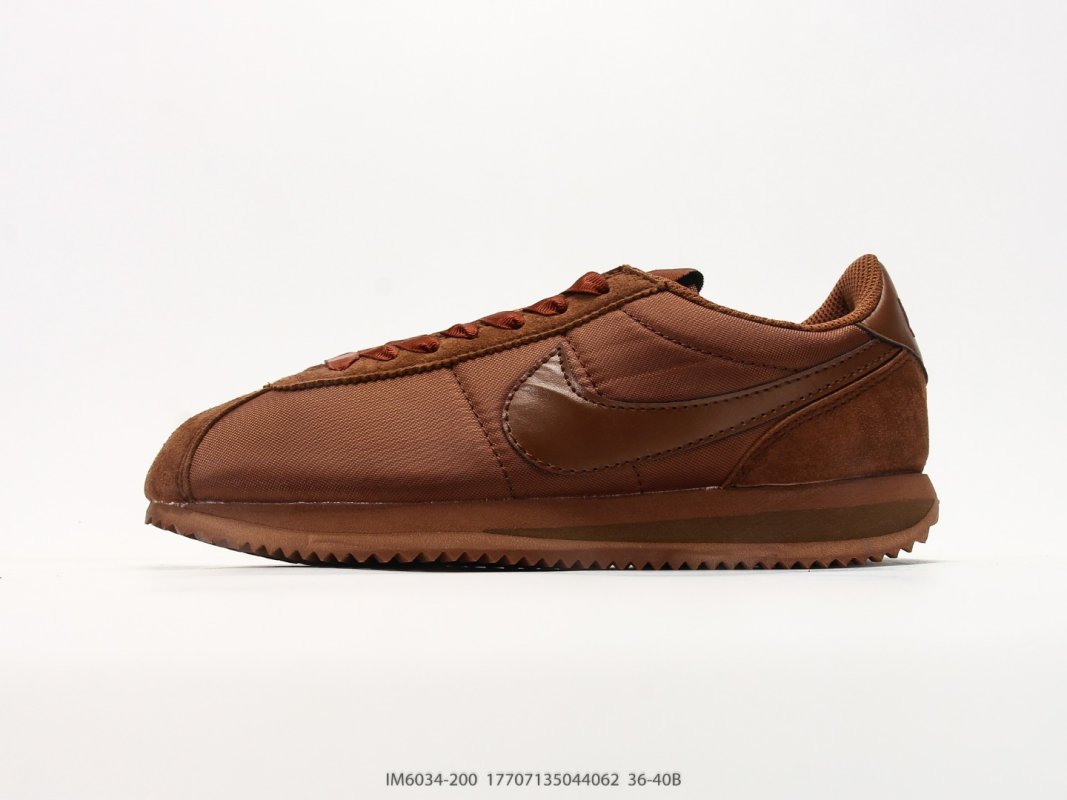 Nike Vaporwaffle Burgundy Cream view