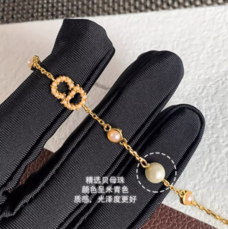 Dior CD Letter Pearl Crystal Chain Bracelet Gold view