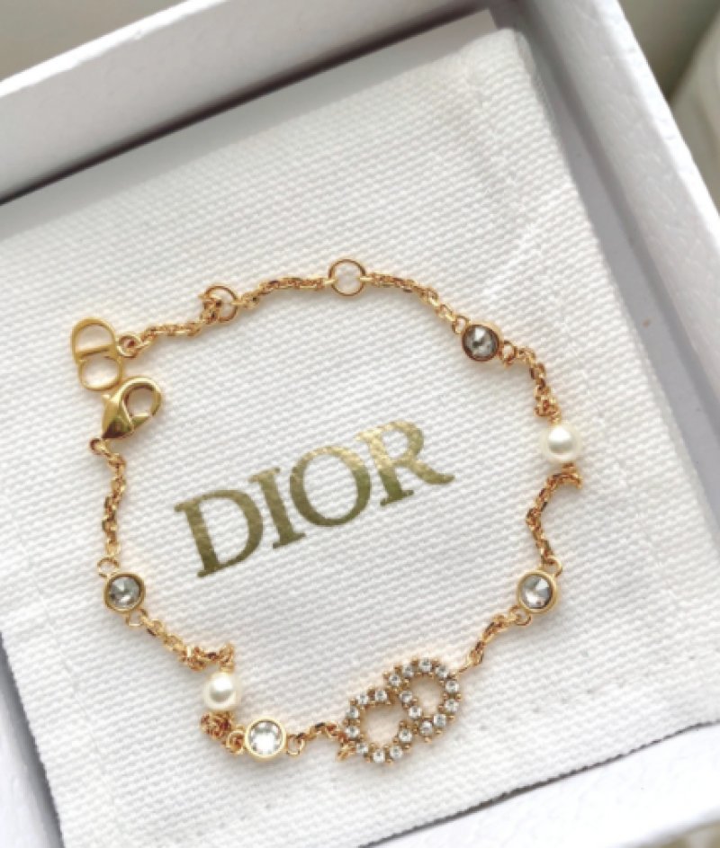 Dior CD Letter Pearl Crystal Chain Bracelet Gold view