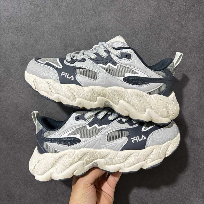FILA FERN Fern Grass White Navy Low-Top Dad Shoe