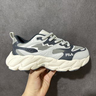 FILA FERN Fern Grass White Navy Low-Top Dad Shoe view 2