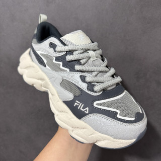 FILA FERN Fern Grass White Navy Low-Top Dad Shoe view 4