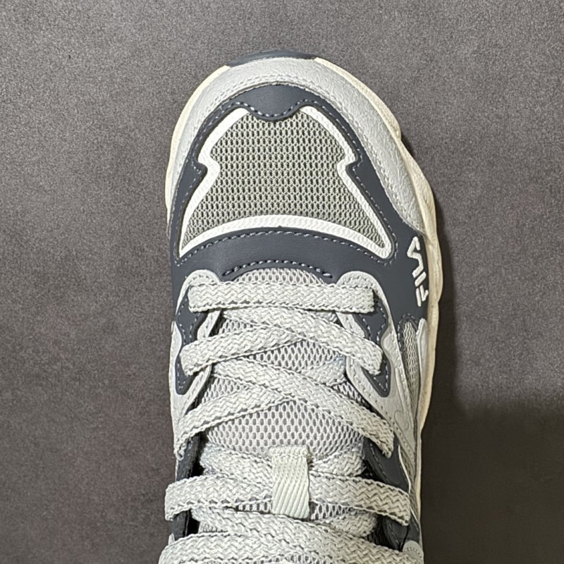 FILA FERN Fern Grass White Navy Low-Top Dad Shoe view