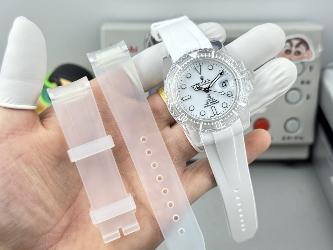 Rolex Submariner Crystal Frosted 40mm White Dial Replica Watch view