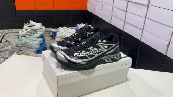 Salomon XT-MM-6 Black Silver Trail Running Shoe