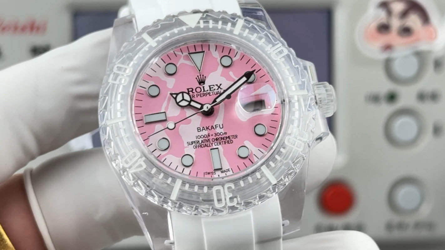 Rolex Submariner Crystal Pink Dial UA Replica Watch 40mm