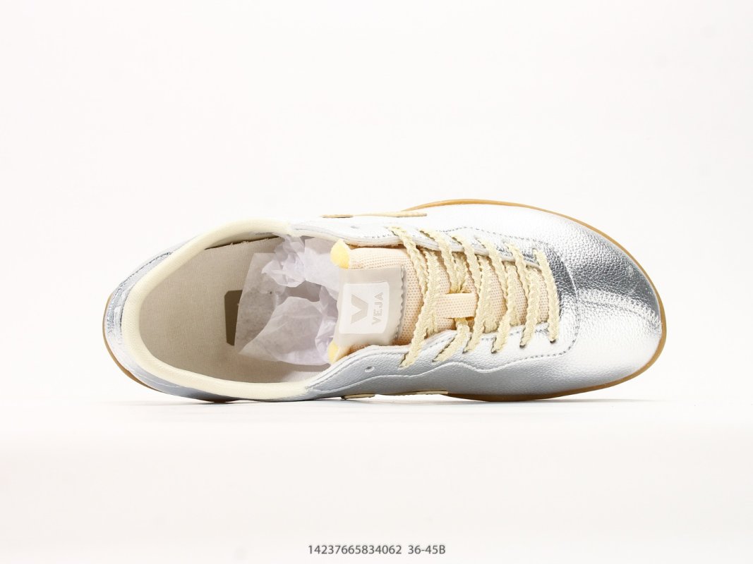 Veja Jitsu Low-Top Leather Silver Gold Sneaker view