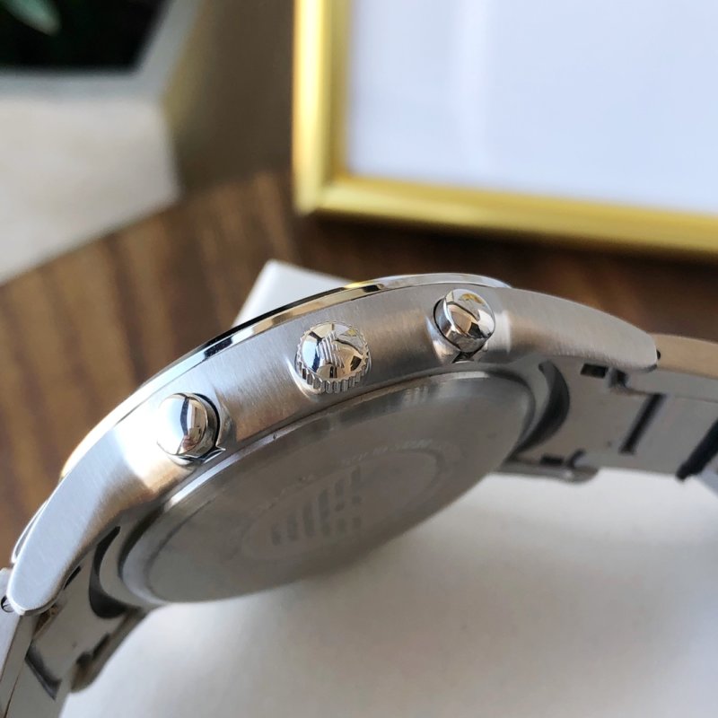 Armani Classic Business Casual Blue Dial 43mm Steel Watch Replica view