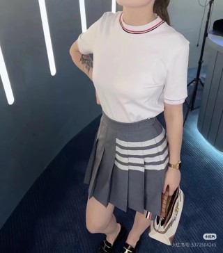 Thom Browne Red Stripe Crew Neck Short Sleeve T-Shirt White view 2