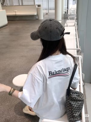 Balenciaga Cola Embroidered Short-Sleeve T-Shirt