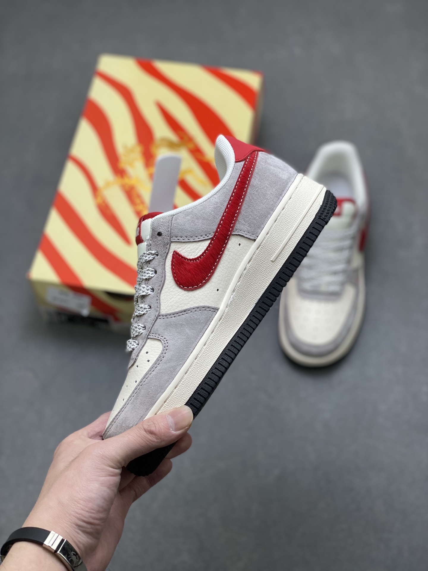 Nike Air Force 1 '07 Low Safety Orange White view
