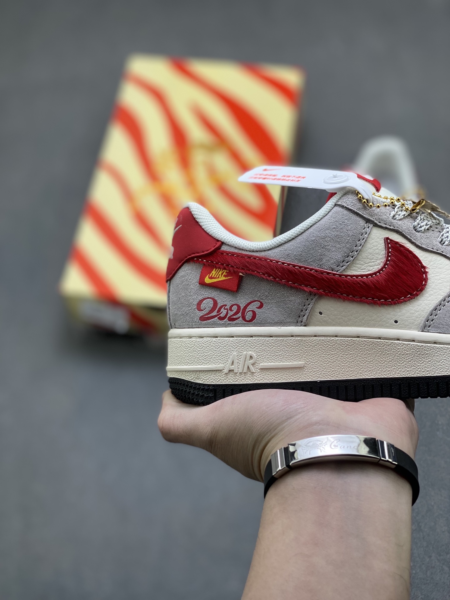 Nike Air Force 1 '07 Low Safety Orange White view