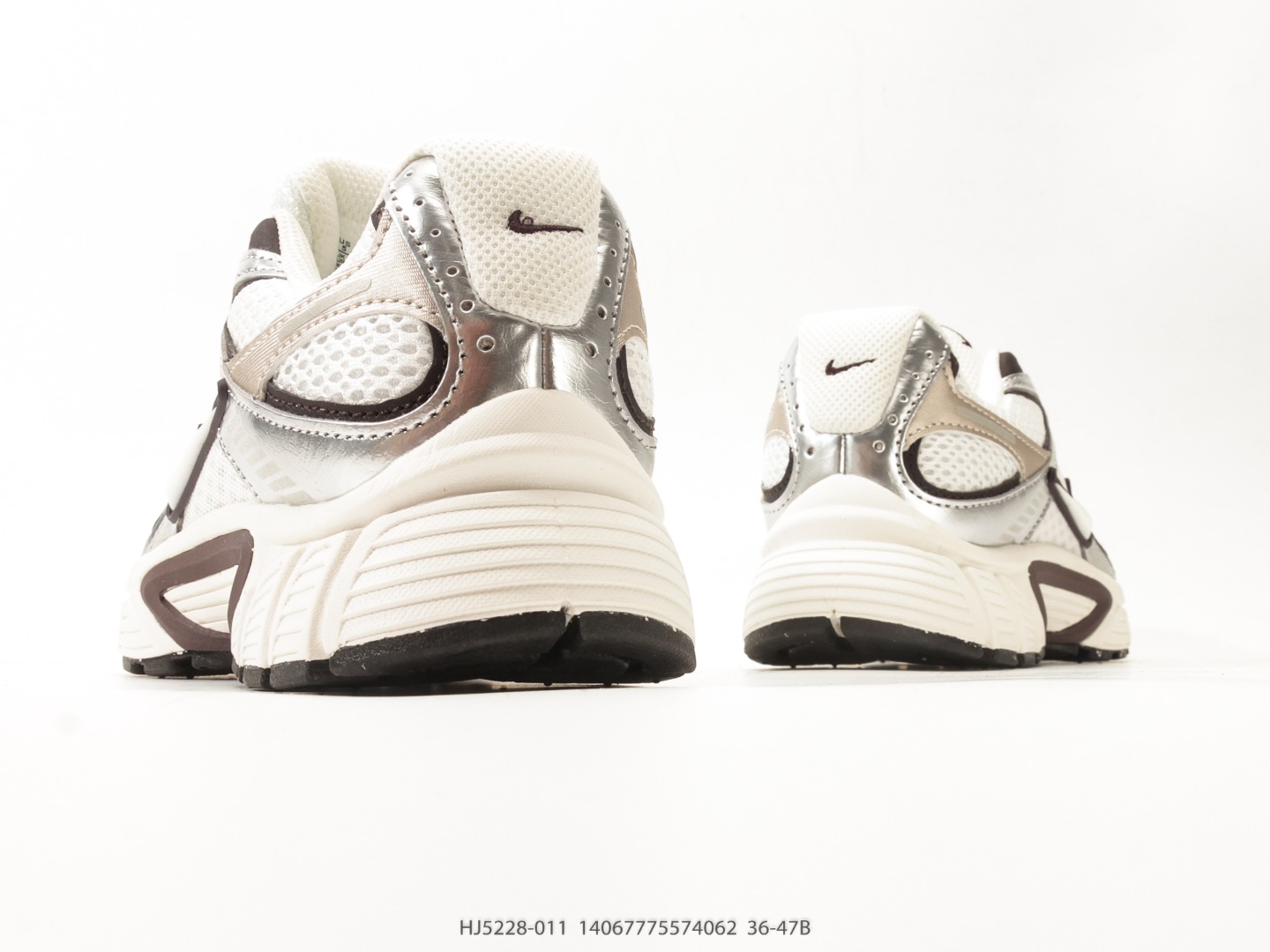 Nike V2K Run Cream Black view