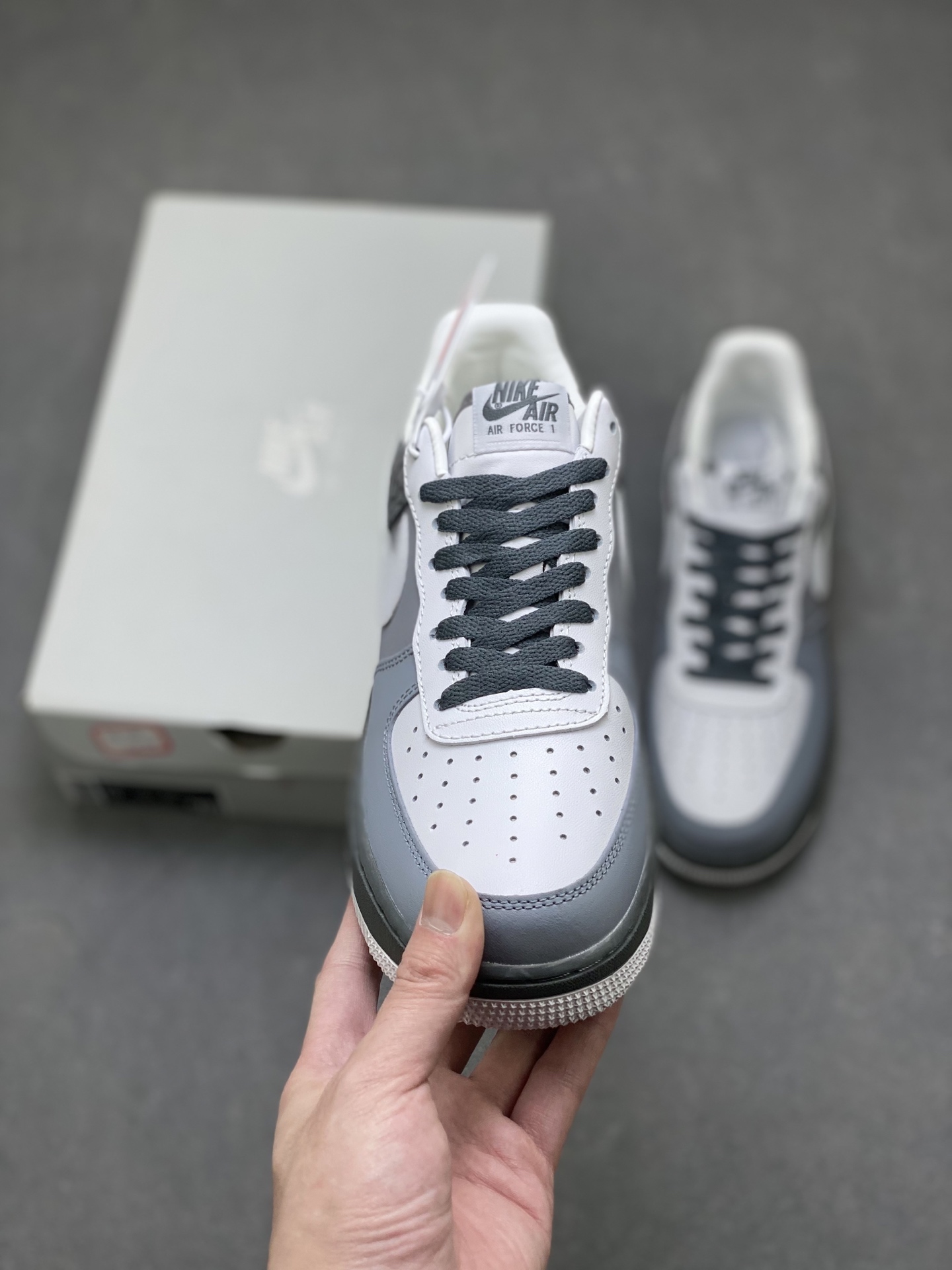 Nike Air Force 1 07 Low White Sail view