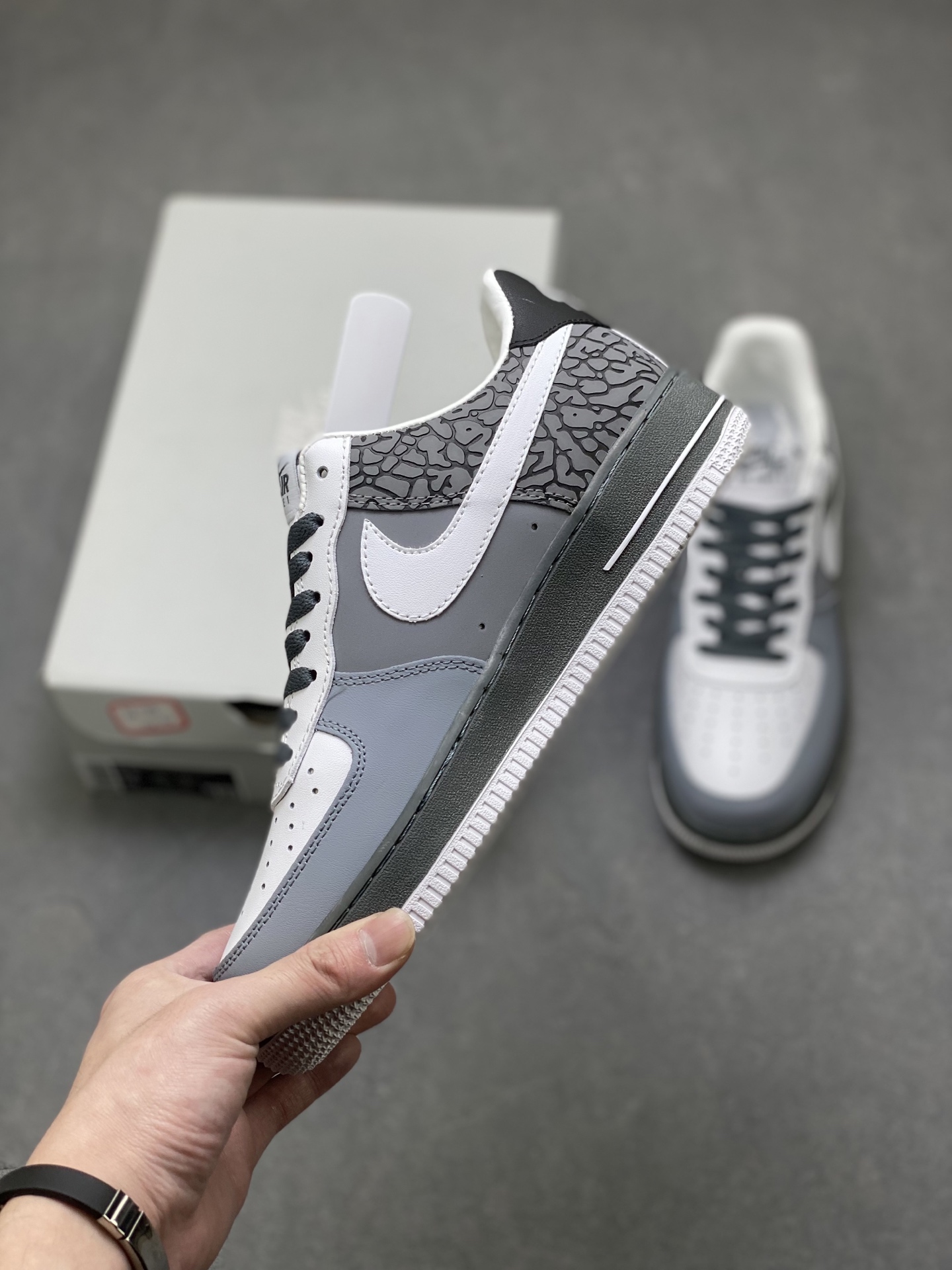 Nike Air Force 1 07 Low White Sail view