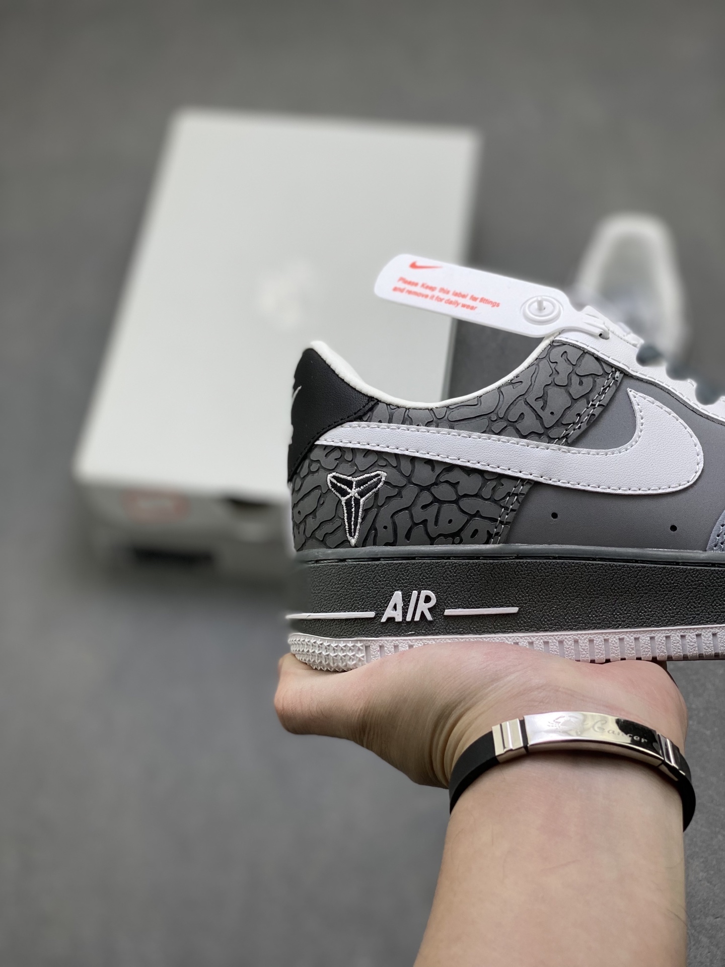 Nike Air Force 1 07 Low White Sail view