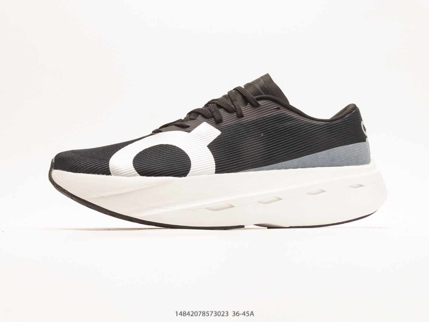 On Cloudhorizon 2 Mid Trail Black