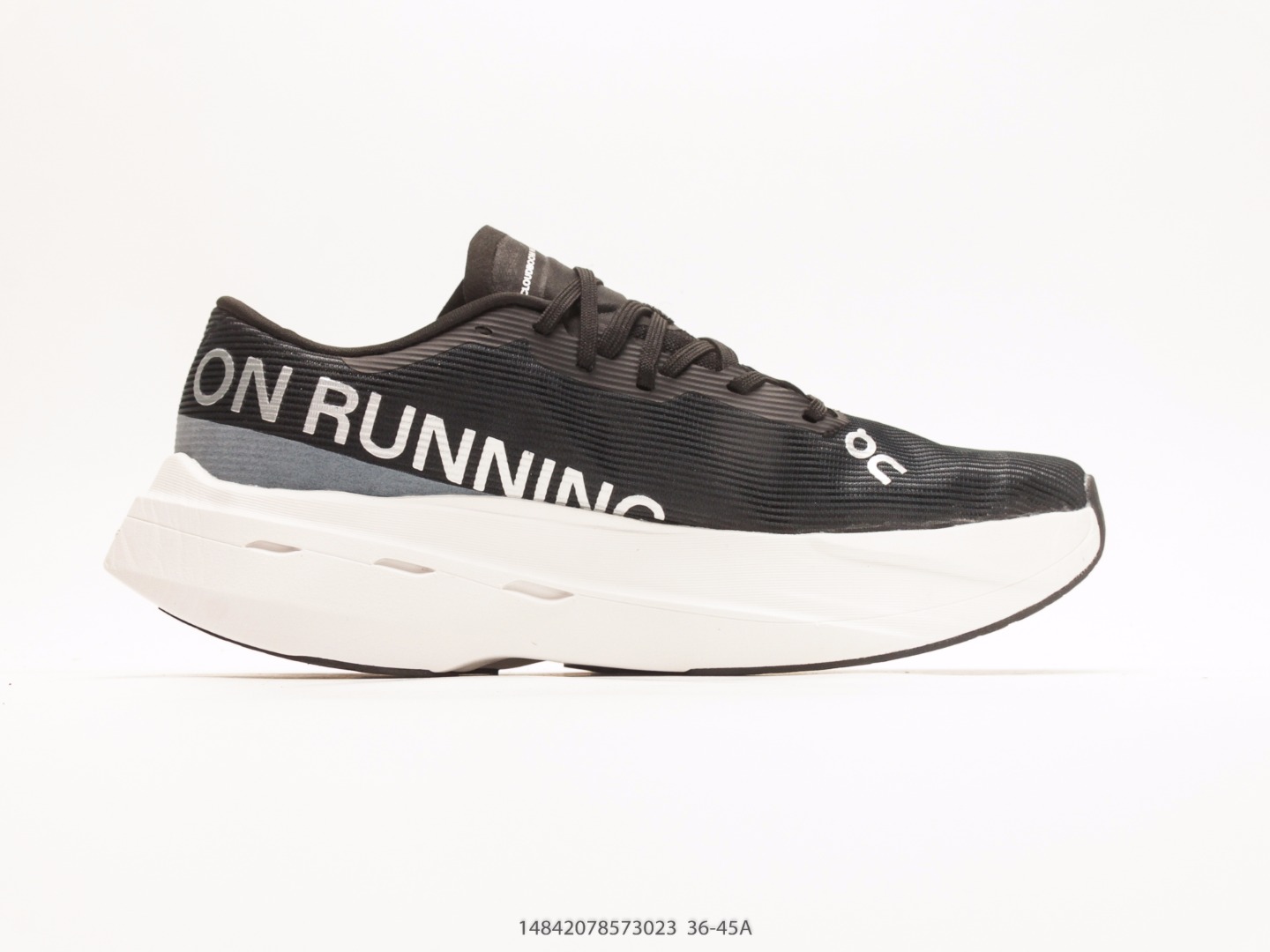 On Cloudhorizon 2 Mid Trail Black view