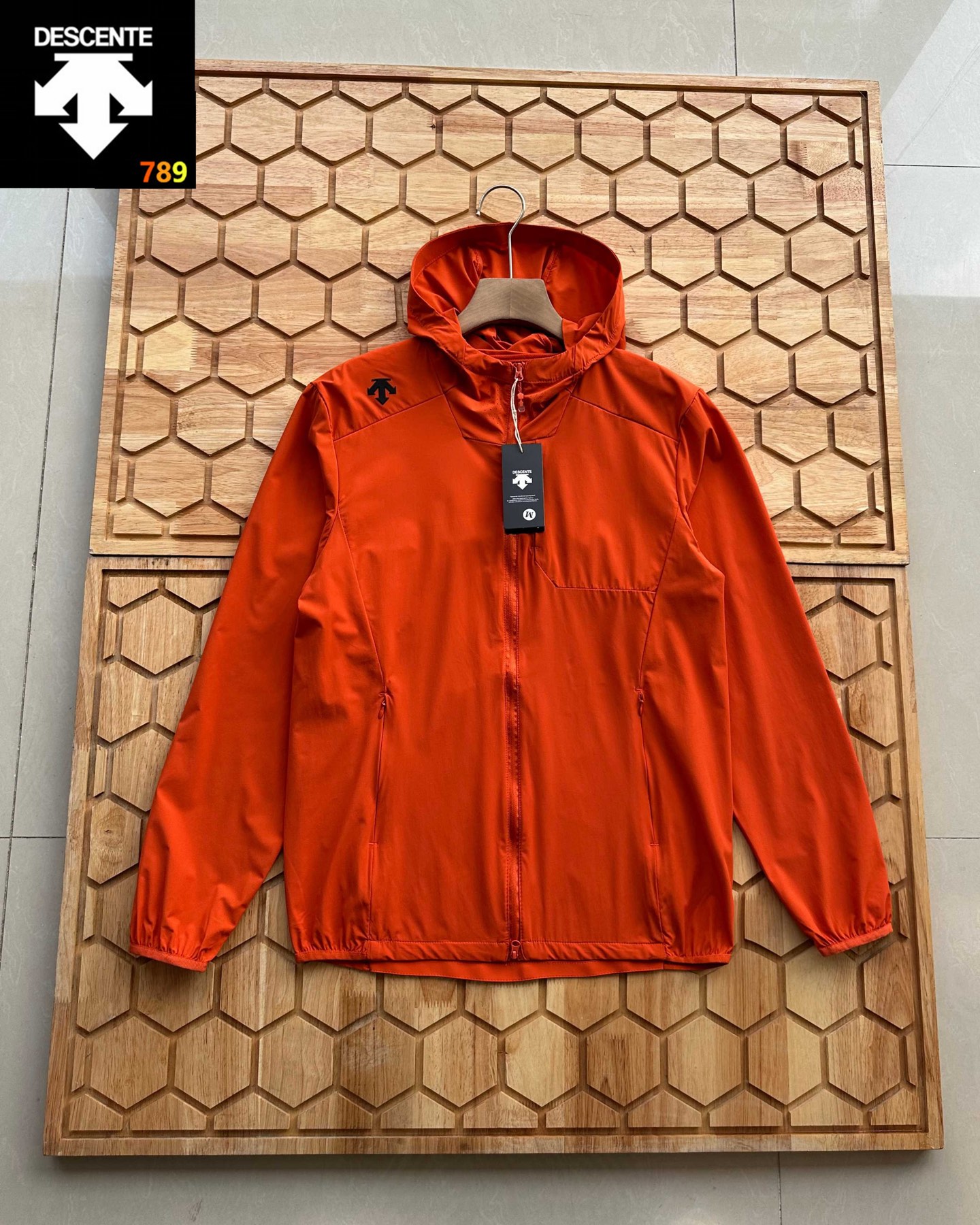 Descente Men's Long-Sleeve Sun-Protection Outdoor Shirt Summer 2025 view