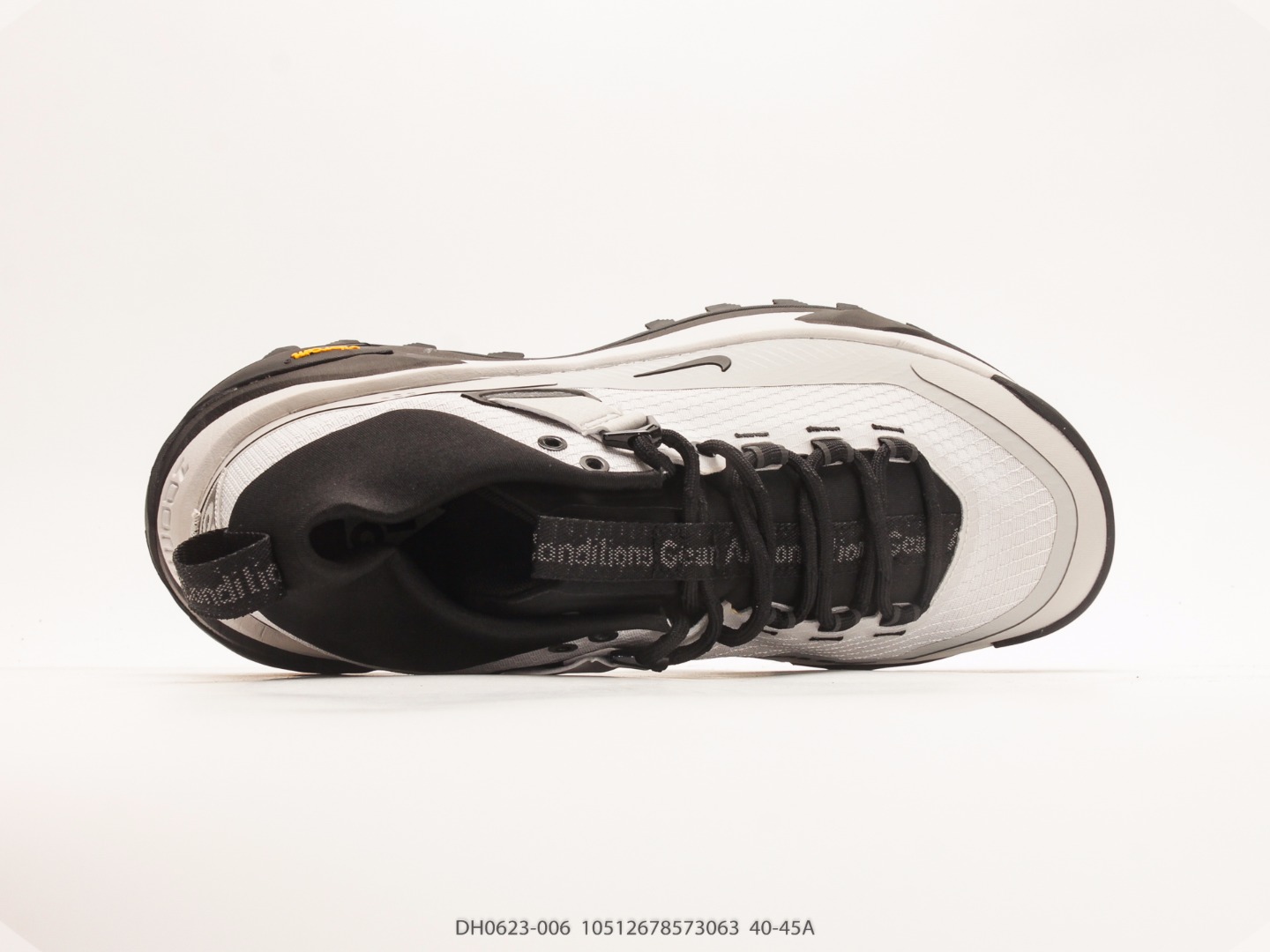 Nike ACG Mountain Fly GTX SE Dark Smoke Grey view