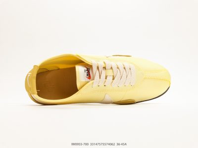 Nike Moon Shoe OG Summit Tan Cream view 3