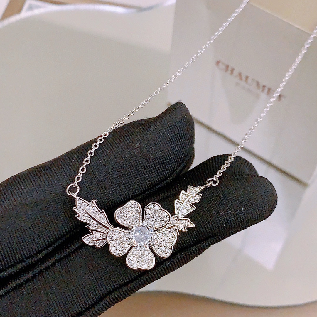 Chaumet Bee My Love High-Carbon Diamond Necklace Rose Gold White Gold (AB15882) view