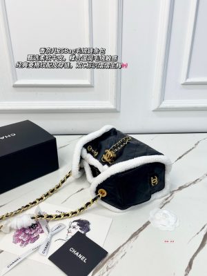 Chanel 25 Bag Shearling Chain Flap Black and White 23x10x15 view 6