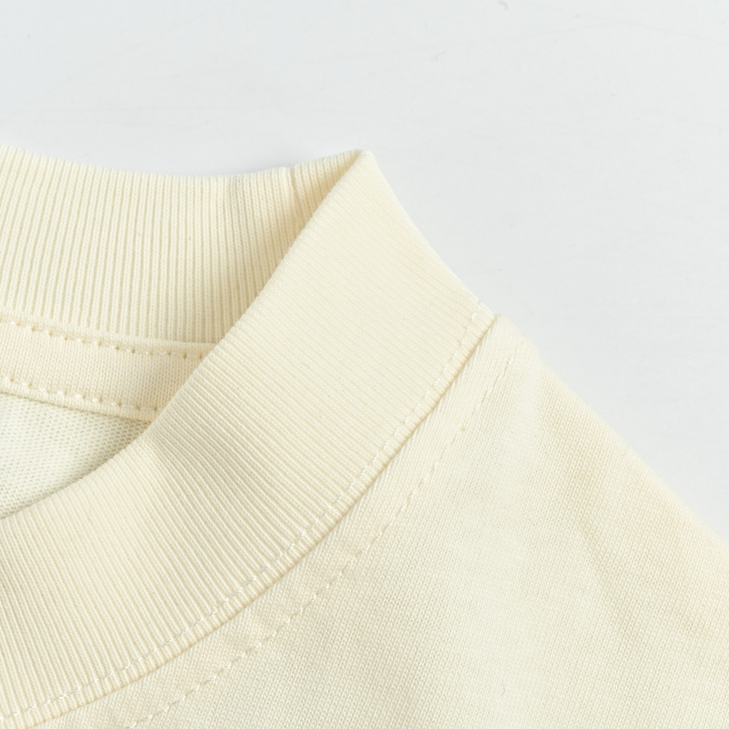 Ami Paris Retro Letter Print Tee 26SS view