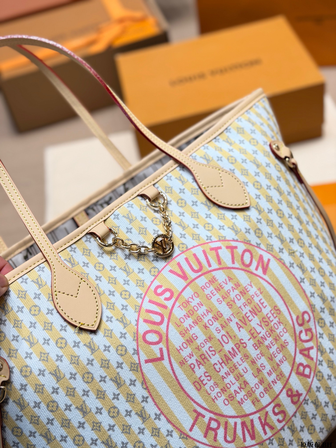 Louis Vuitton Neverfull MM Monogram Tote Bag view